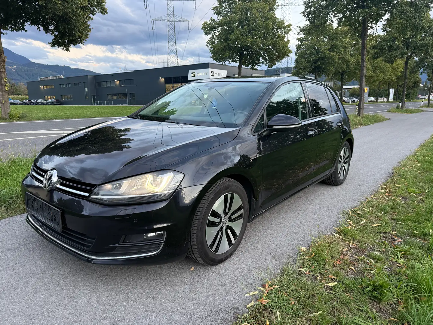 Volkswagen Golf Golf Sky TDI Schwarz - 1