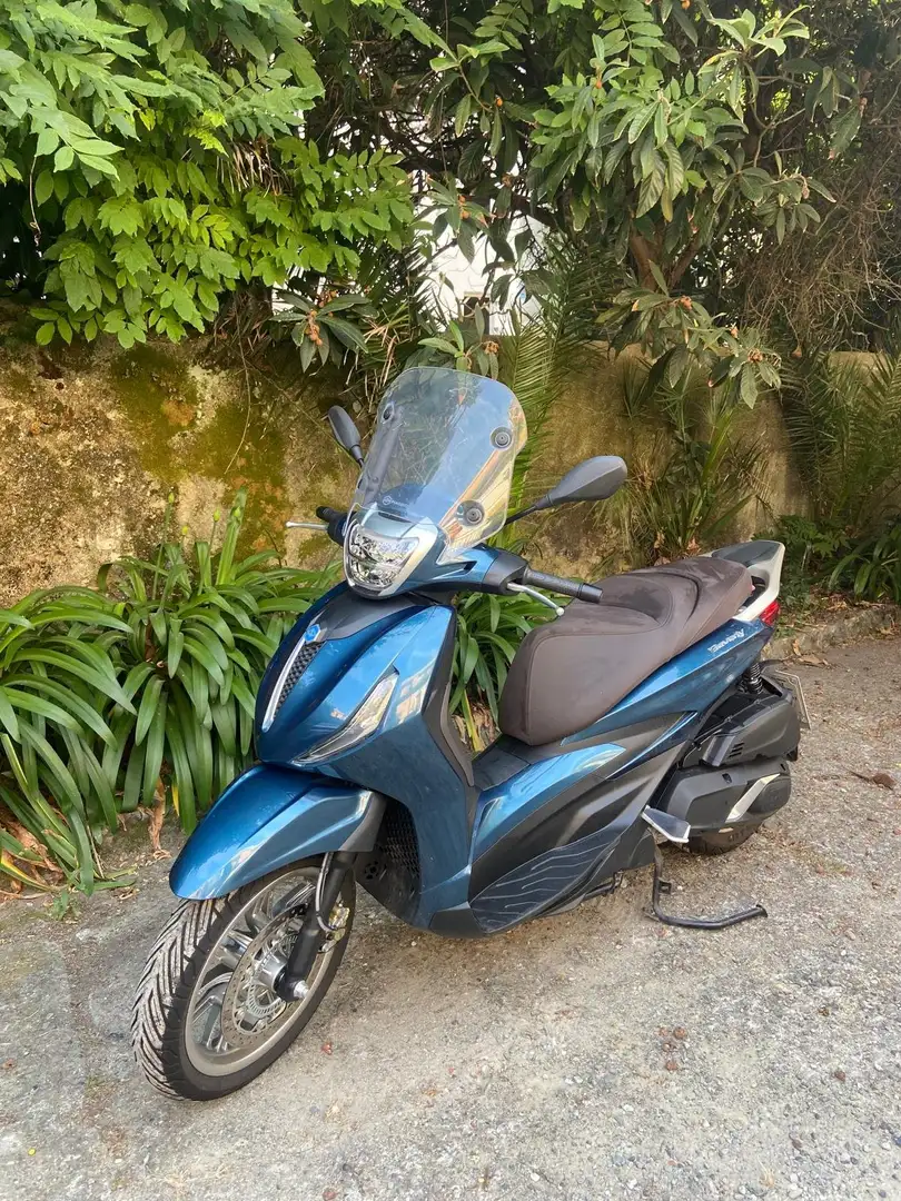 Piaggio Beverly 400 HPE Blu/Azzurro - 1