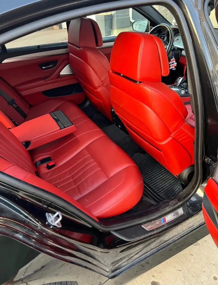 BMW M5 photo BMW M5