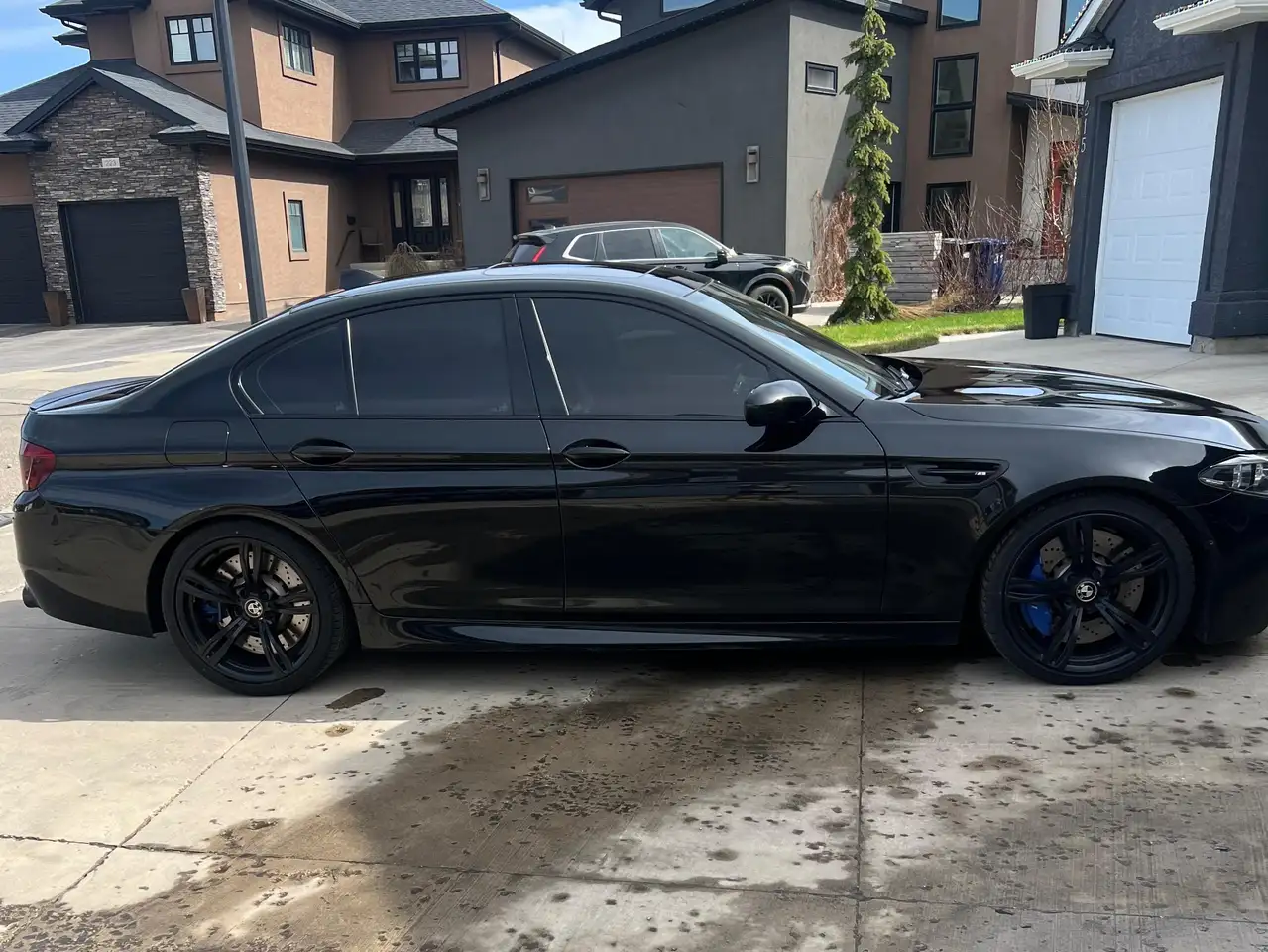 BMW M5 photo BMW M5