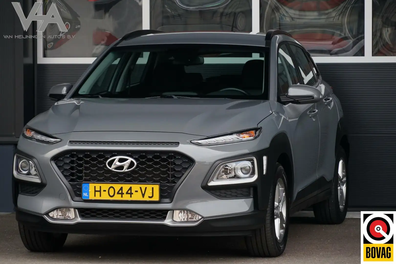 Hyundai KONA 1.0 T-GDI Comfort, NL, CarPlay, cruise, camera Grijs - 1