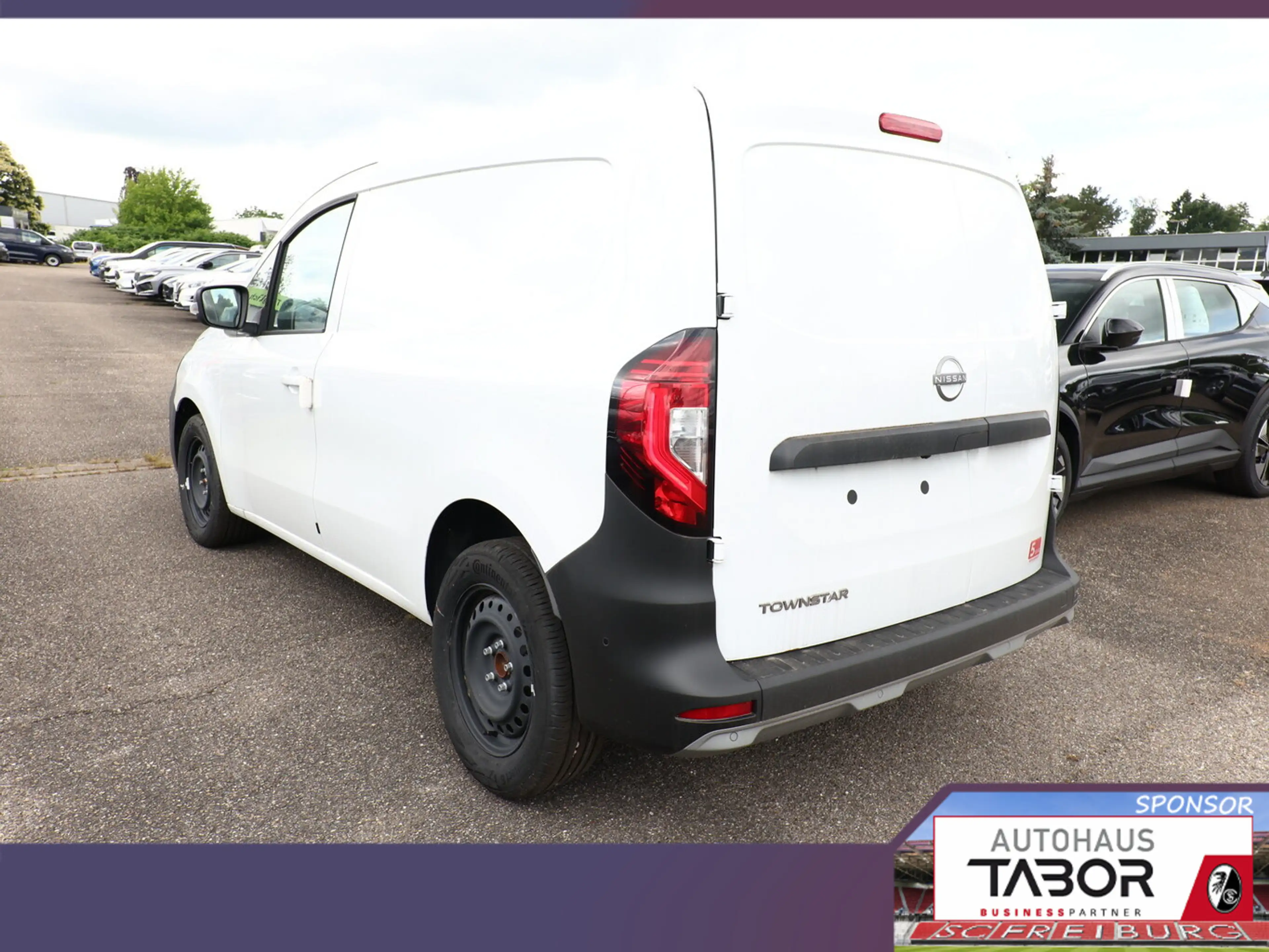 Nissan Townstar N-Connecta L1 MT LED Holz CarP UVP-41%* — photo 4
