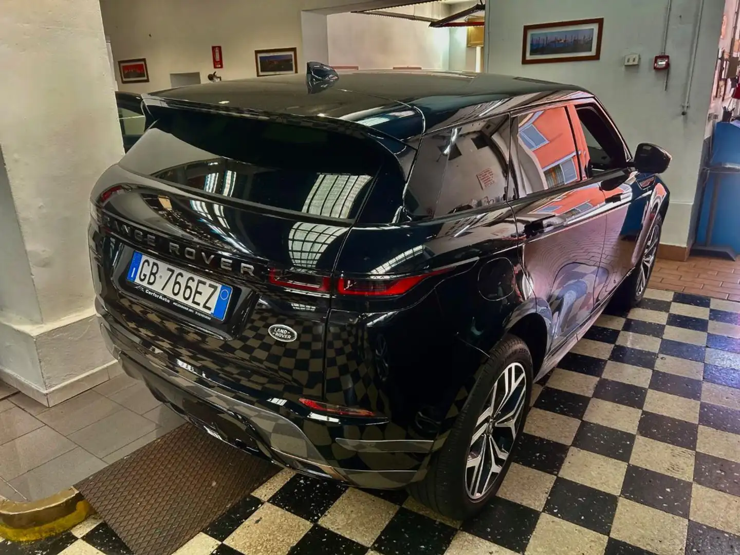 Land Rover Range Rover Evoque 2.0D I4 150 CV AWD Auto R-Dynamic S Noir - 2