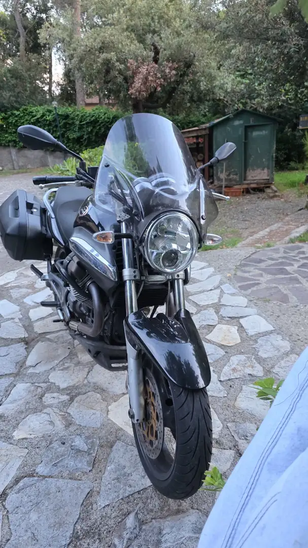 Moto Guzzi Breva 1100 Zwart - 2