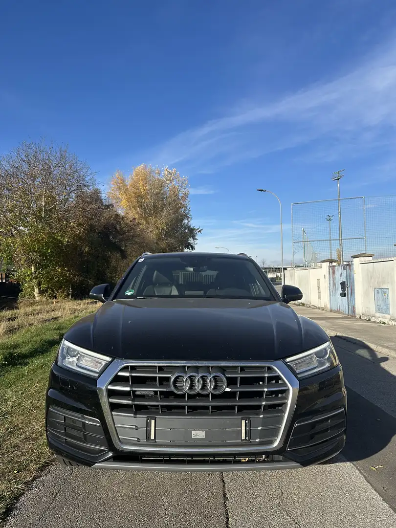Audi Q5 2,0 TDI quattro sport S-tronic - 1