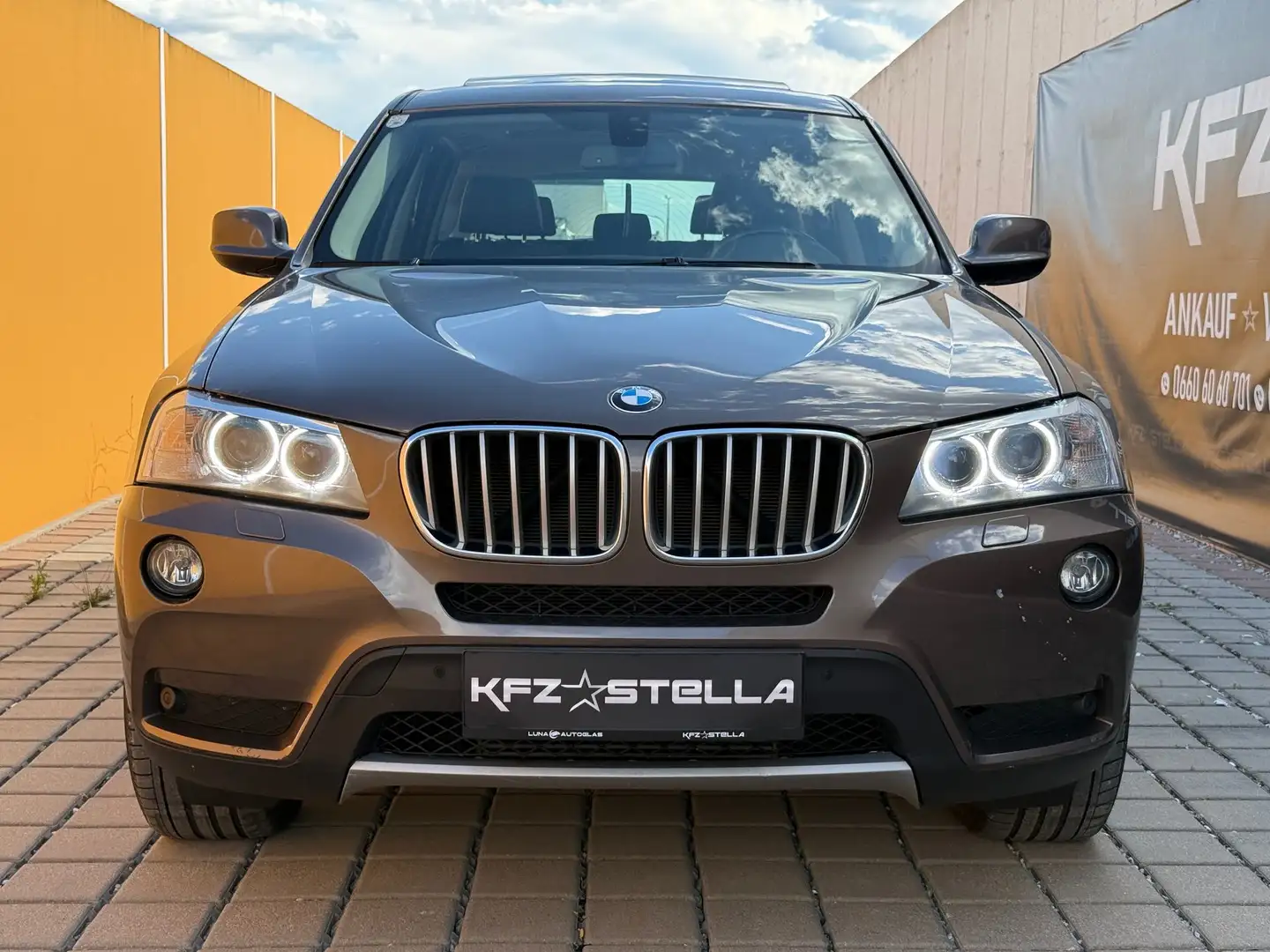 BMW X3 xDrive 30d / Pano / Kamera Braun - 2