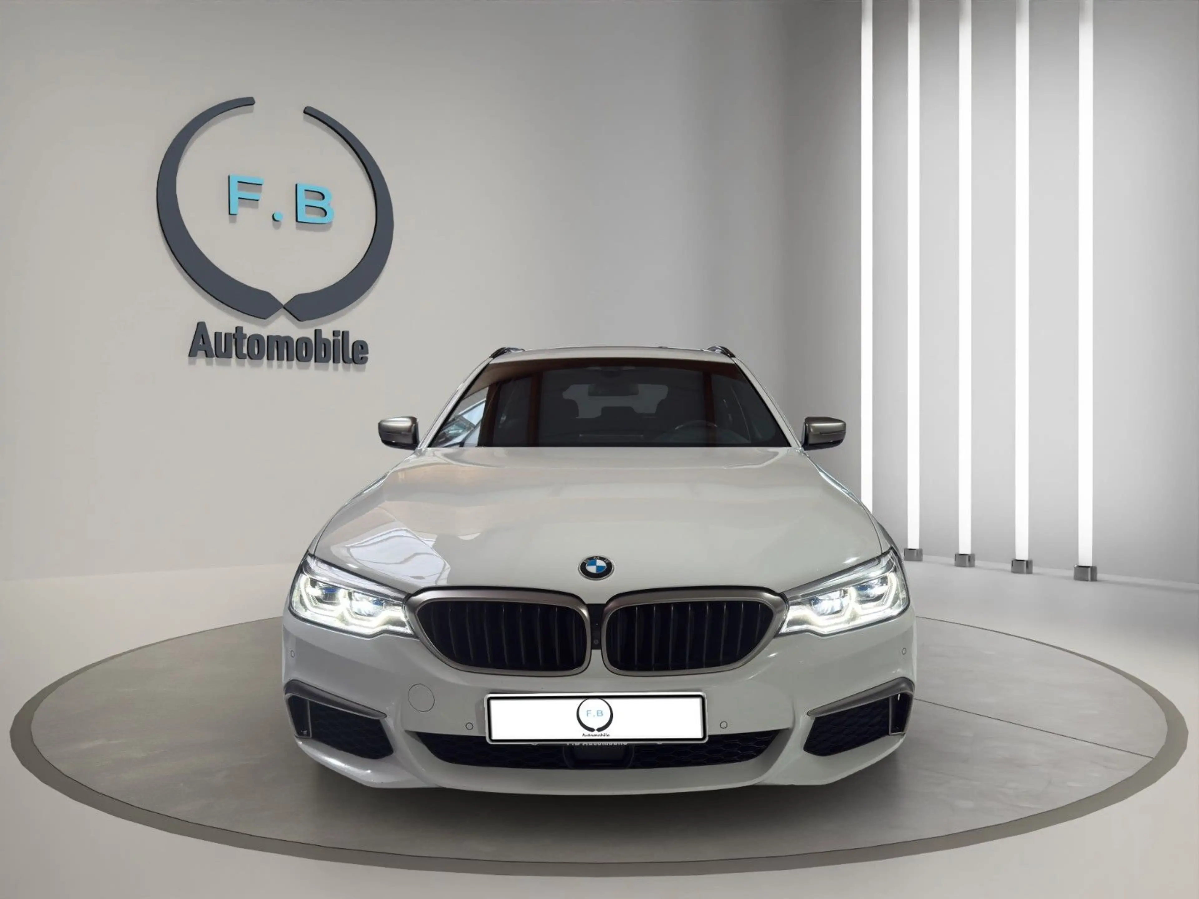 BMW 550 d xDrive/360*/STDHZ/HEAD-UP/UVM/TOP — photo 3