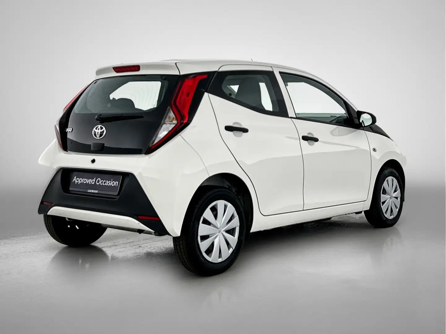 Toyota Aygo 1.0 VVT-i x-fun | Airco | Bluetooth | Wit - 2