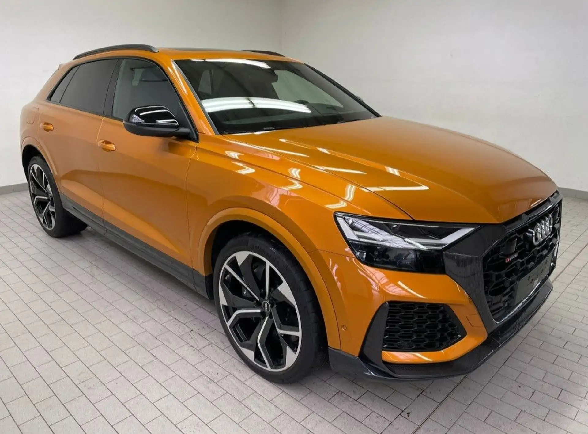 아우디 Audi RS Q8 4.0 TFSI 2022 주황 사진 5