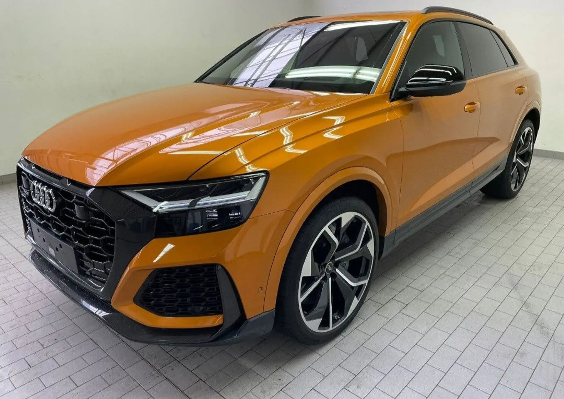 아우디 Audi RS Q8 4.0 TFSI 2022 주황 사진 6