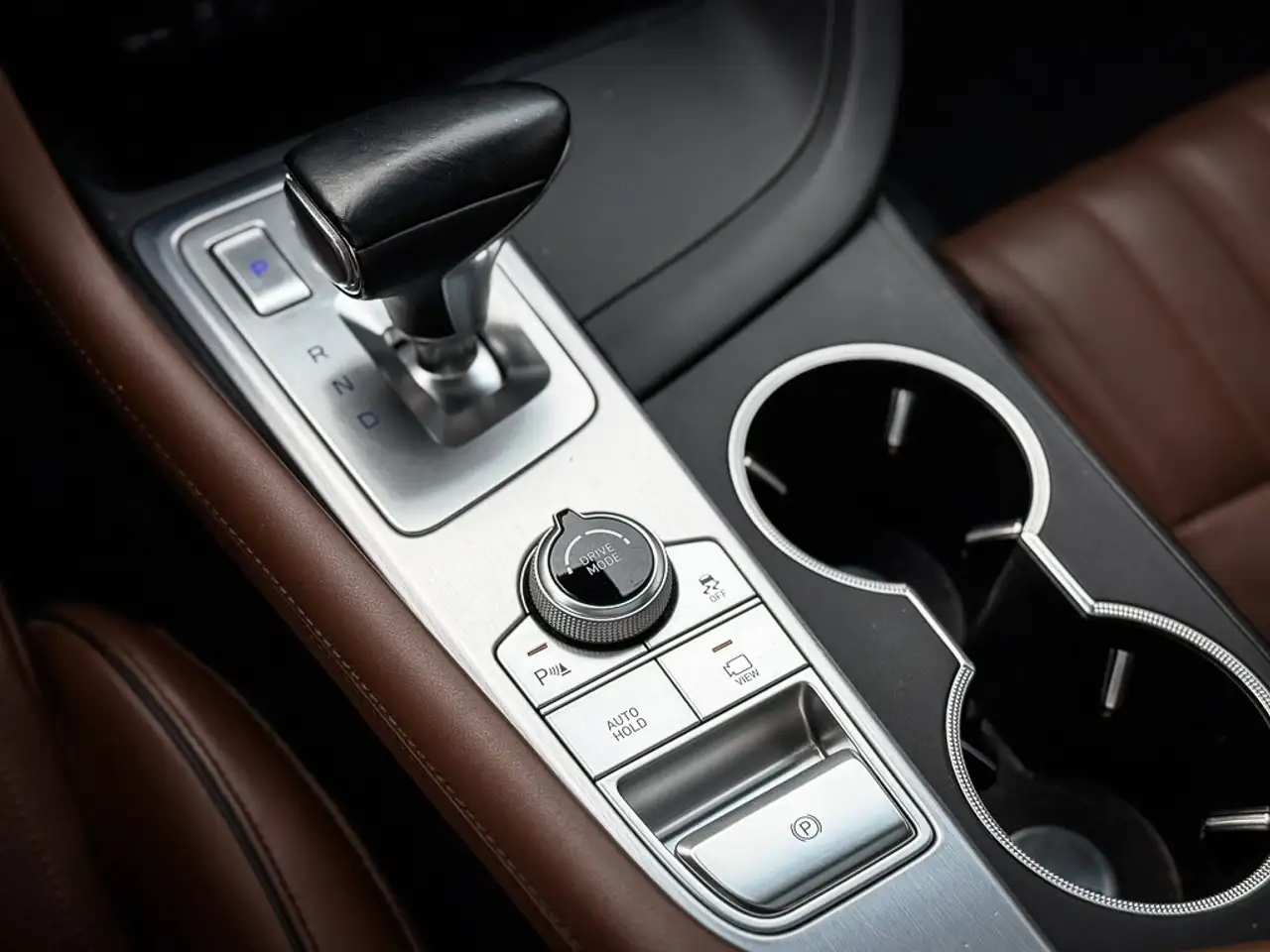 Genesis G70 снимка Genesis G70