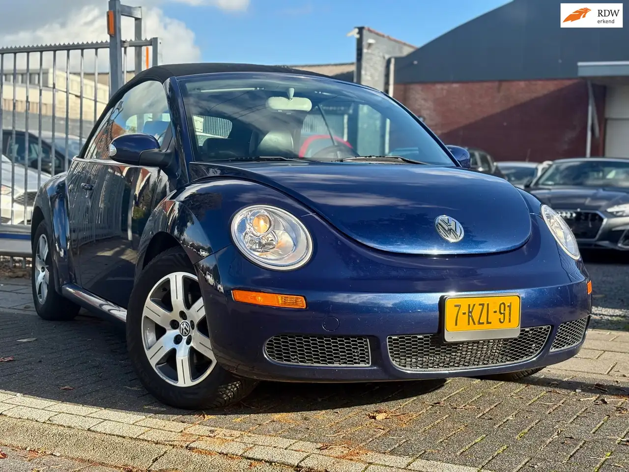 Volkswagen New Beetle