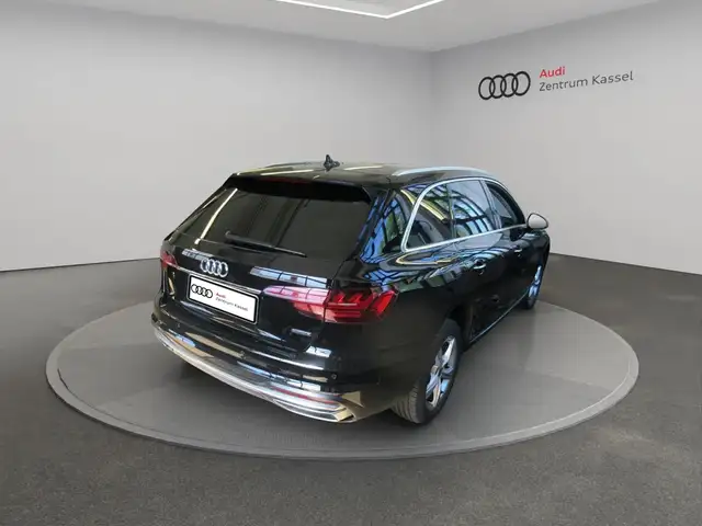 Audi A4 view 3