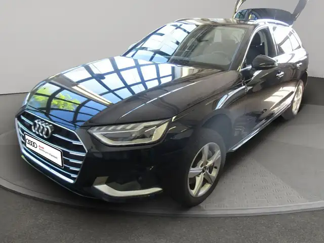 Audi A4 view 2