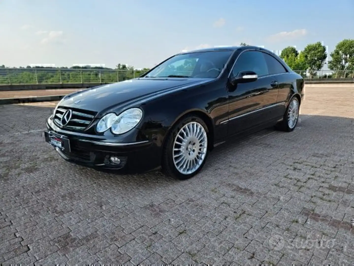 Mercedes-Benz CLK 220 CLK 220 RITIRO USATO/SCAMBIO Nero - 1