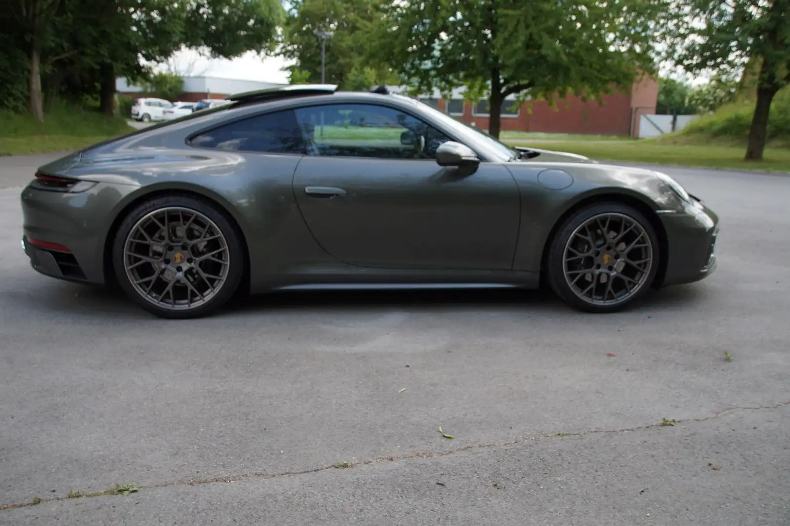 Porsche 992 *2HAND*GARANTIE BIS 02/2026/SSD/VOLLEDER/SCHE - 2