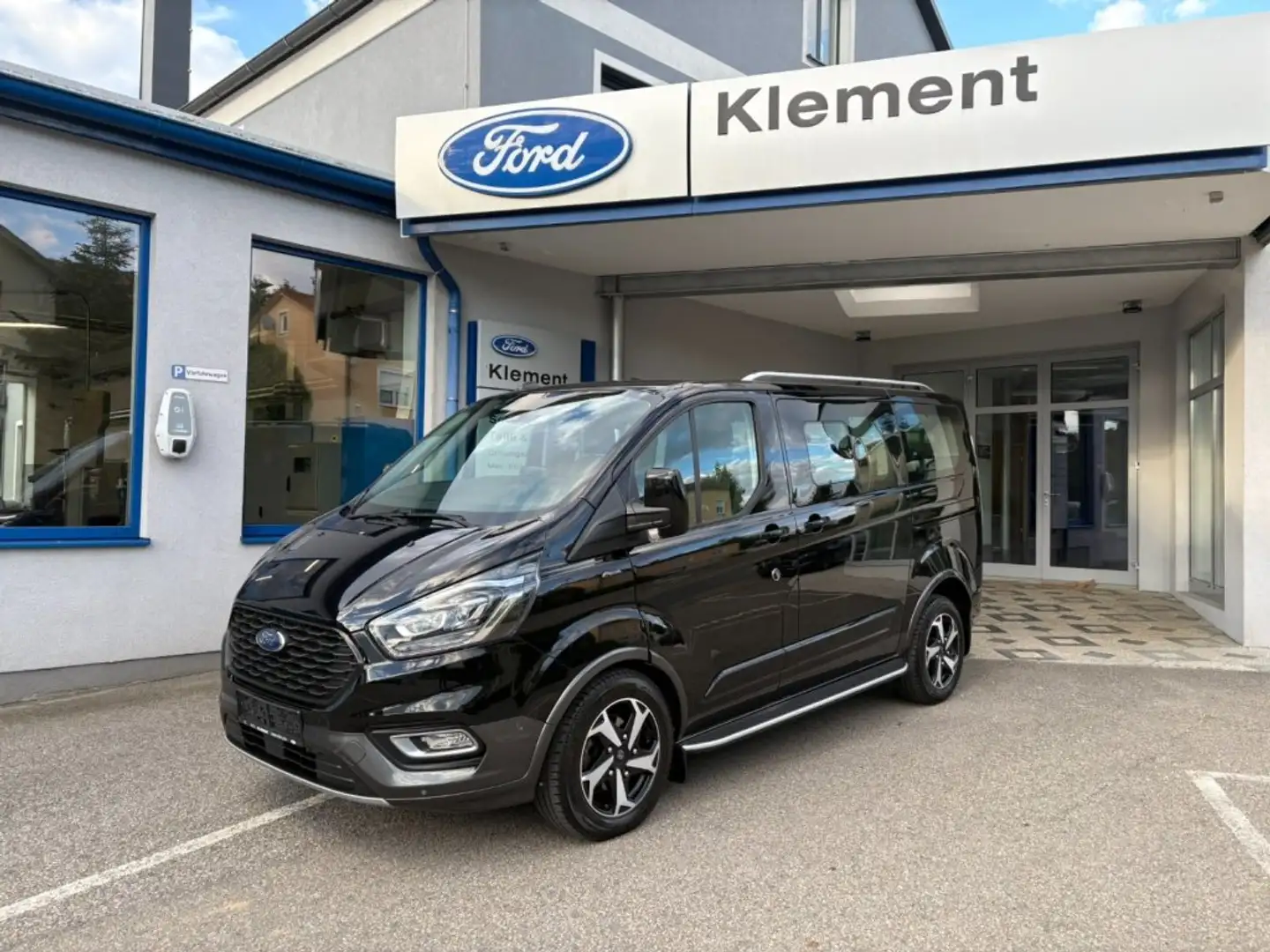 Ford Tourneo Custom Active 2.0 Ecoblue L1H1 320 Schwarz - 1