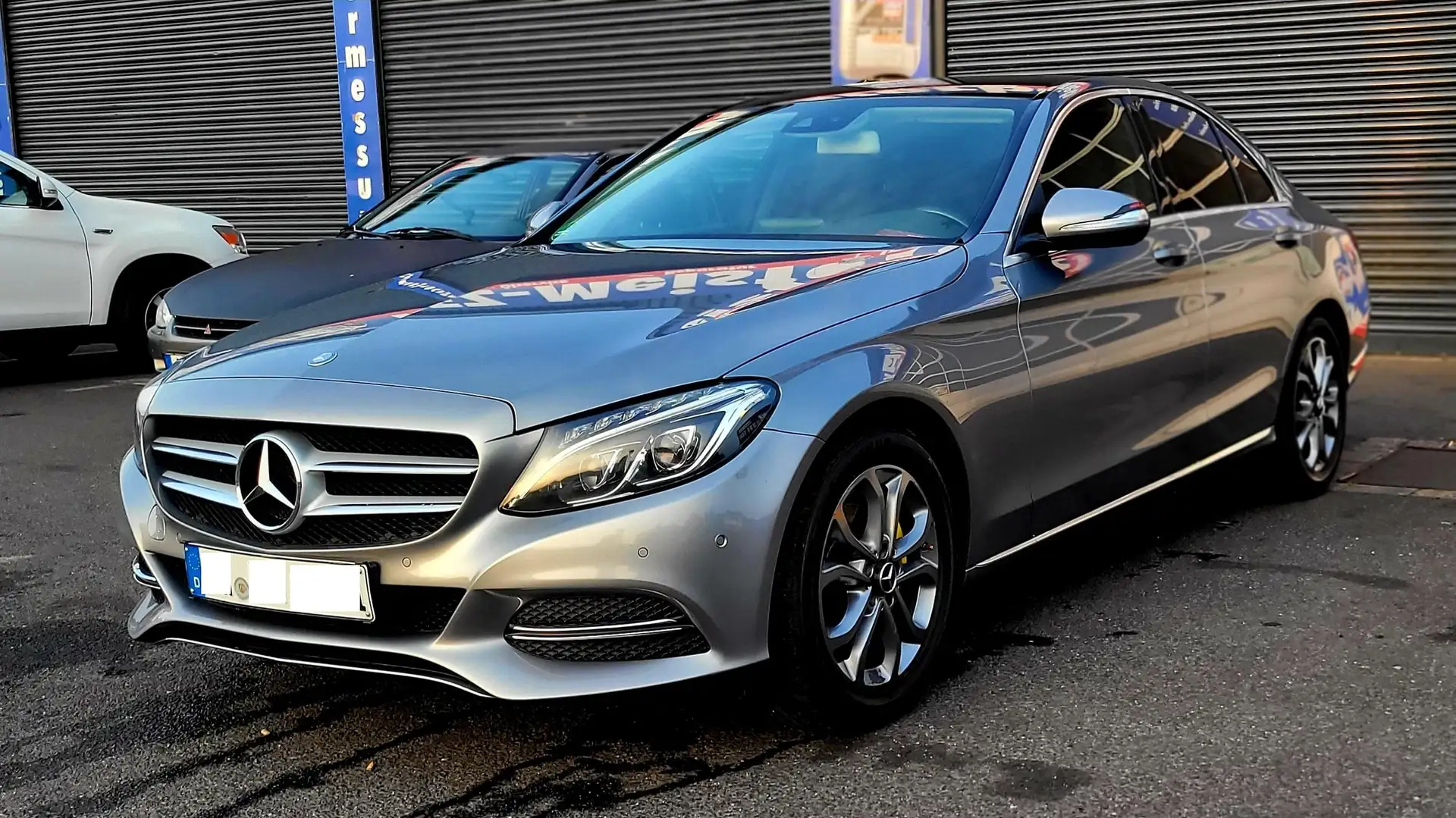 Mercedes-Benz C 220 C-Klasse Diesel (BlueTEC) d 7G-TRONIC Avantgarde Grau - 2