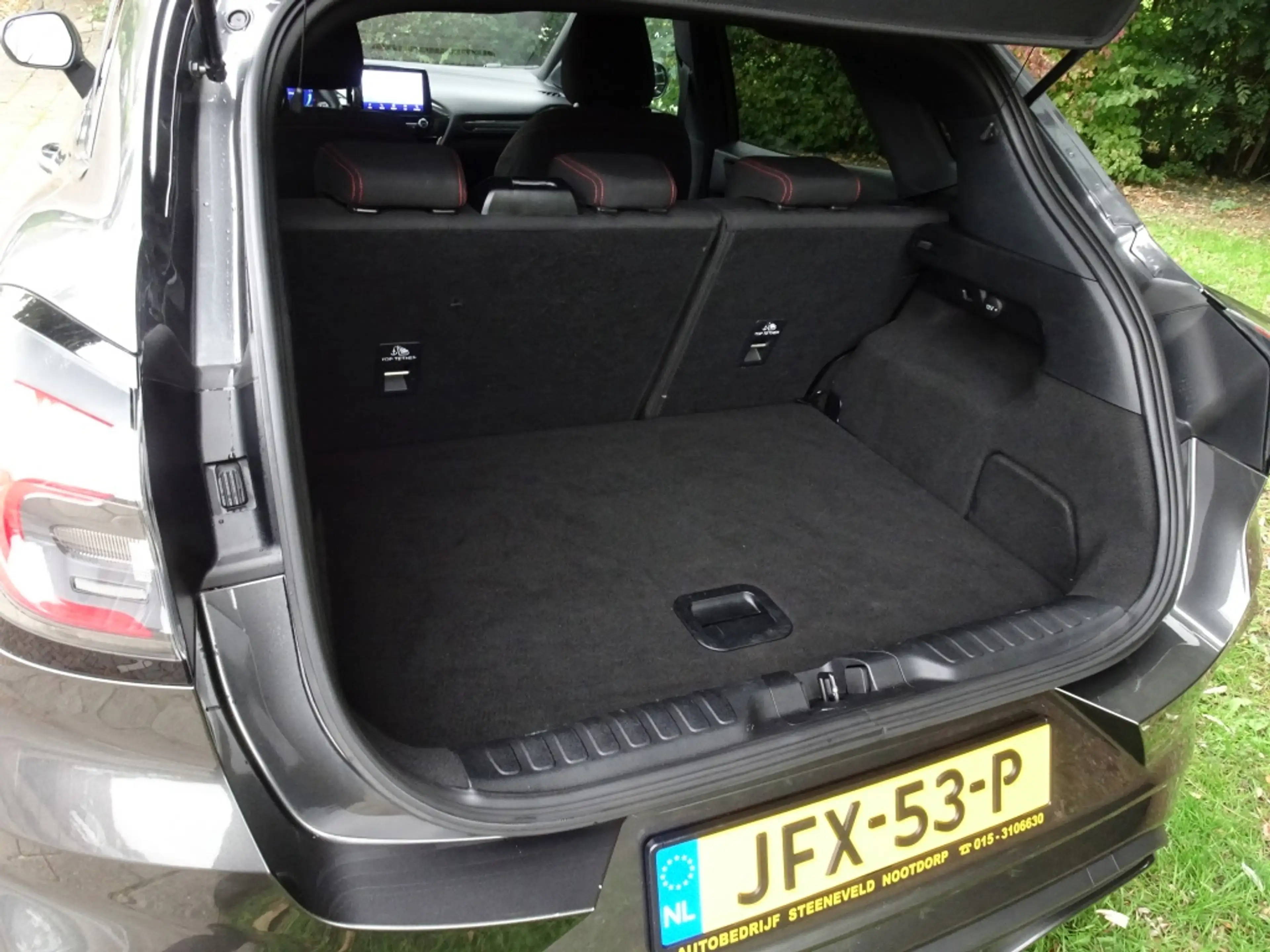 Ford Puma 1.0 125pk Hybrid ST-Line met Navi en WinterPack — photo 8