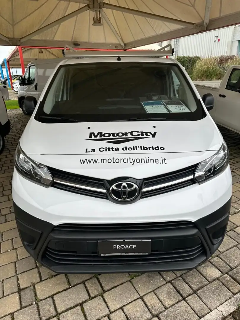 Toyota Proace 1.5D 120CV S&S FURGONE L1 6M ACTIVE MY23 Bianco - 1