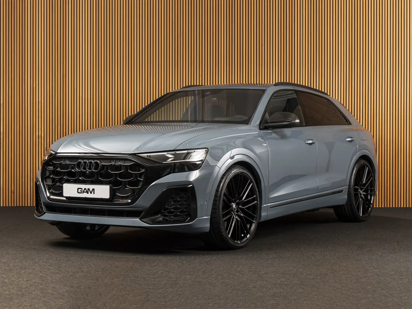 Audi Q8 60 TFSI e quattro 24" I B&0 I HEAD UP I DIGITAL OL Grau - 1