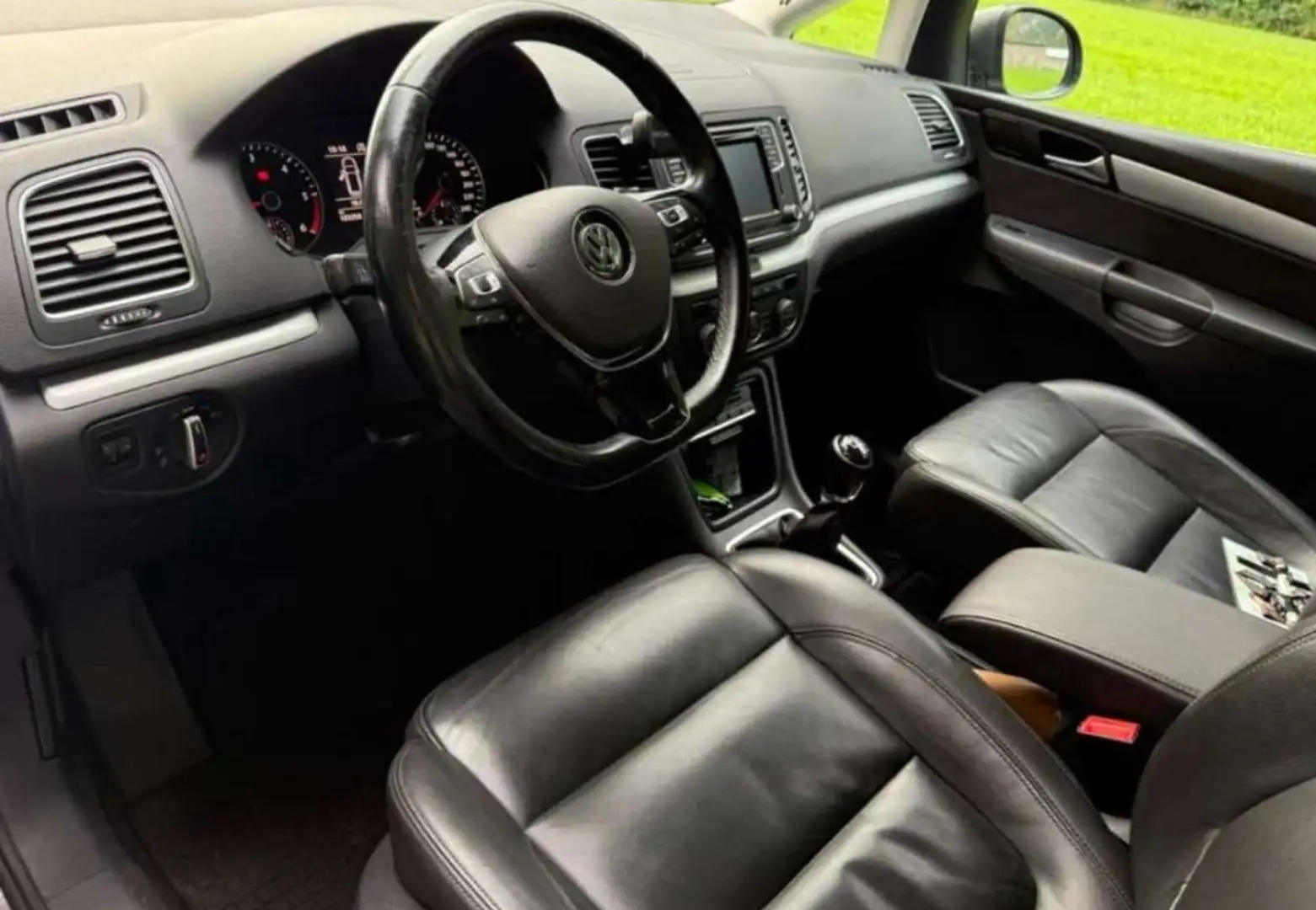 Volkswagen Sharan 2.0 TDI (BlueMotion Technology) Trendline - 2