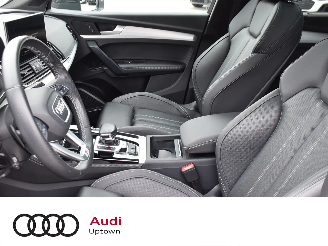 Audi SQ5 снимка Audi SQ5