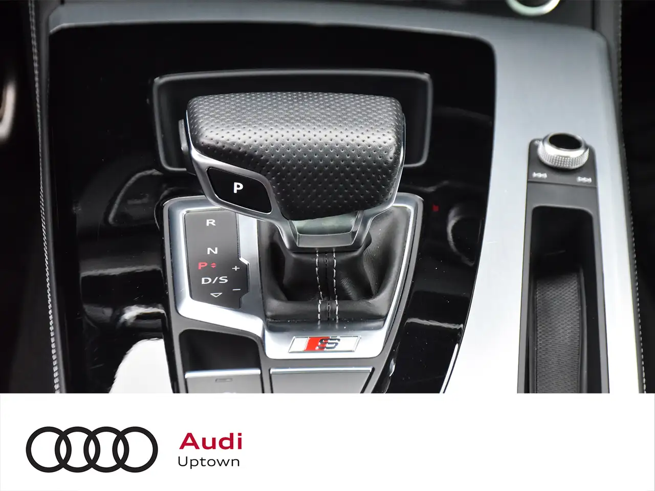 Audi SQ5 снимка Audi SQ5