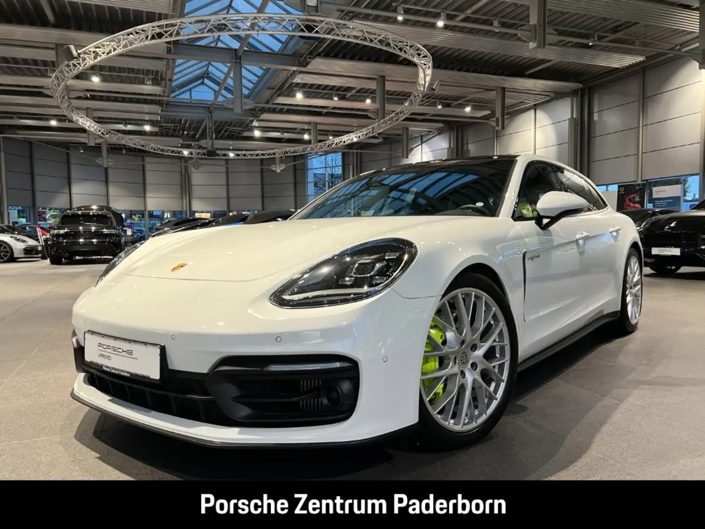 Porsche Panamera 4 E-Hybrid Sport Turismo Soft-Close Weiß - 1