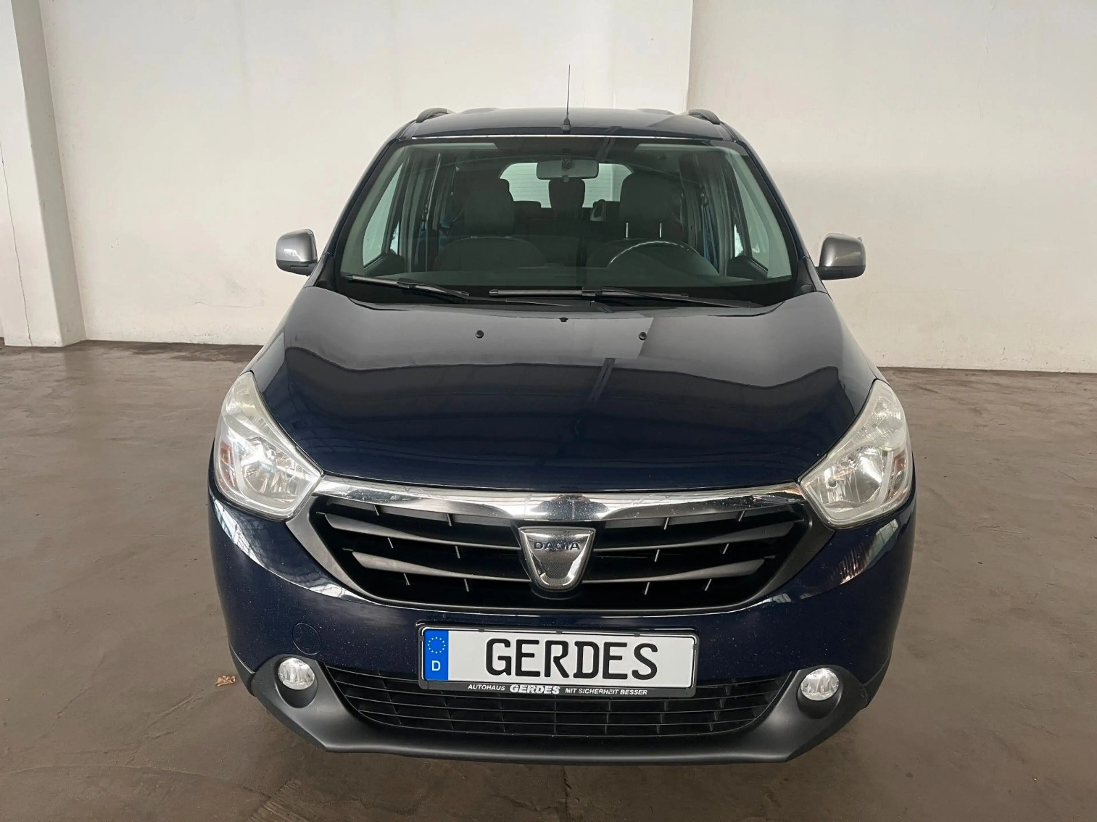 Dacia Lodgy Celebration 1.2 TCe 115 — photo 3