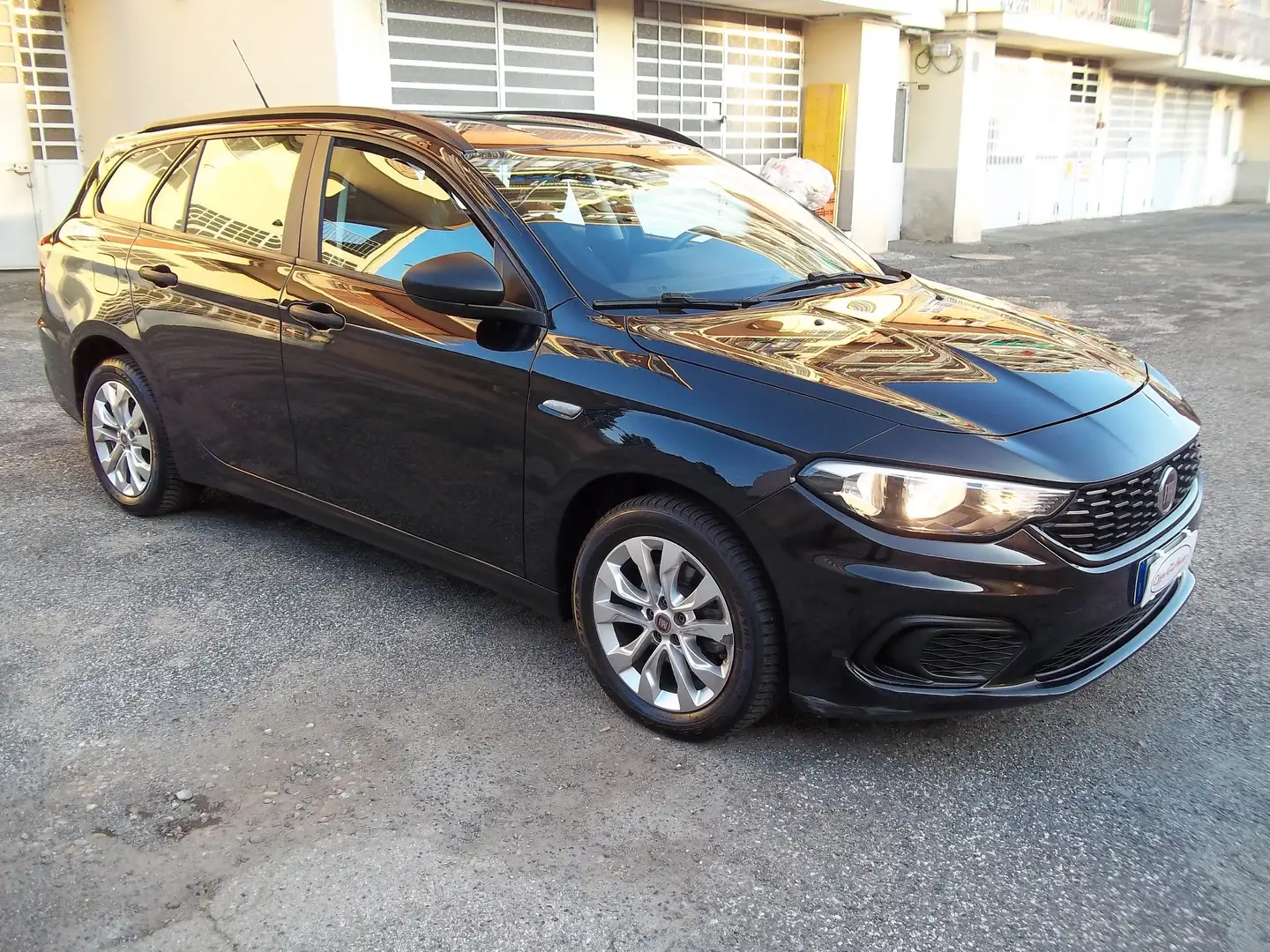 Fiat Tipo SW Easy 1.4 T-jet Gpl 120cv E6B Nero - 2