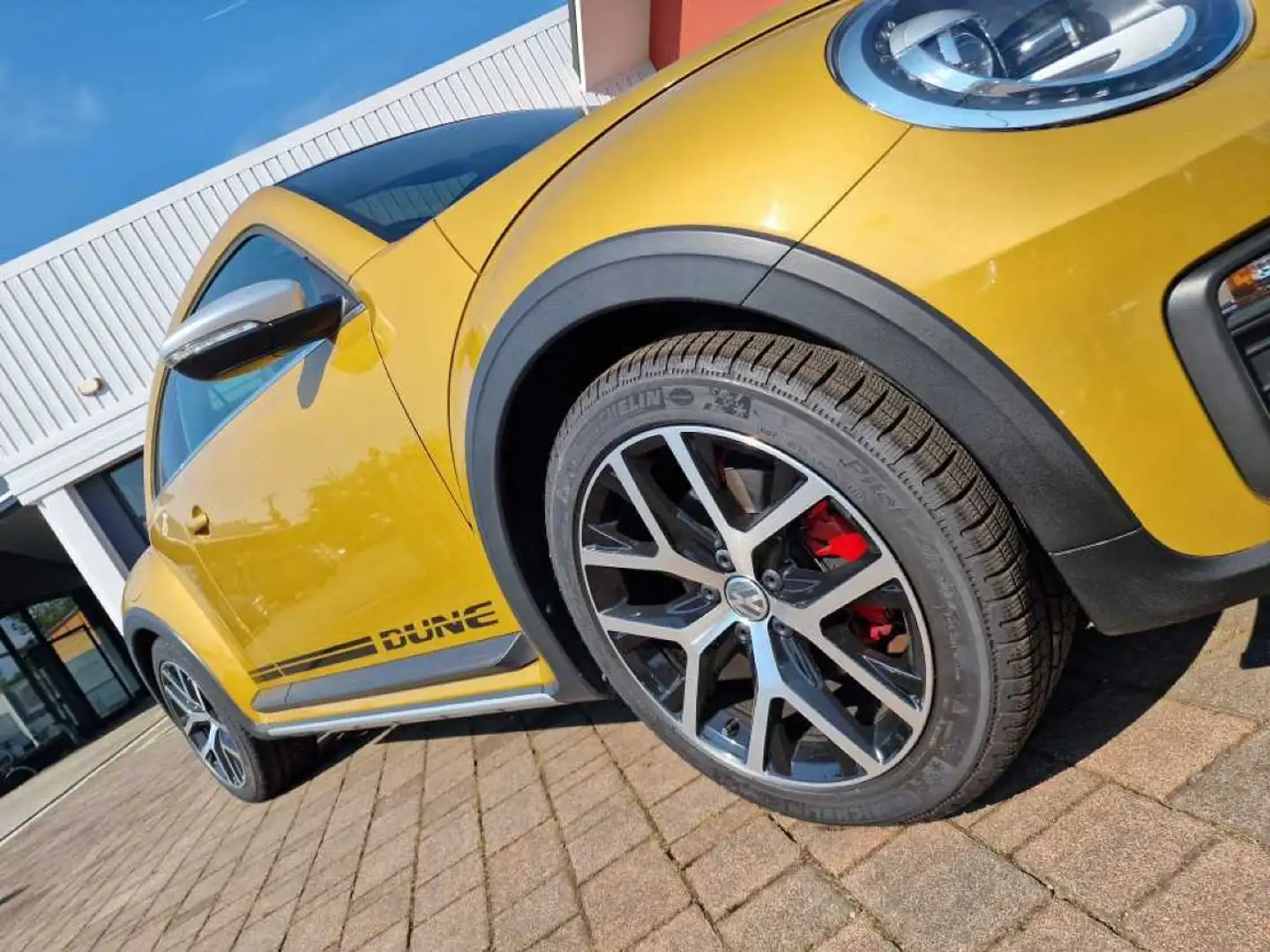 Volkswagen Maggiolino Maggiolino 2.0 tsi bm Sport 220cv dsg DUNE Gold - 2
