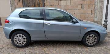 5p 1.6 ts Distinctive 105cv