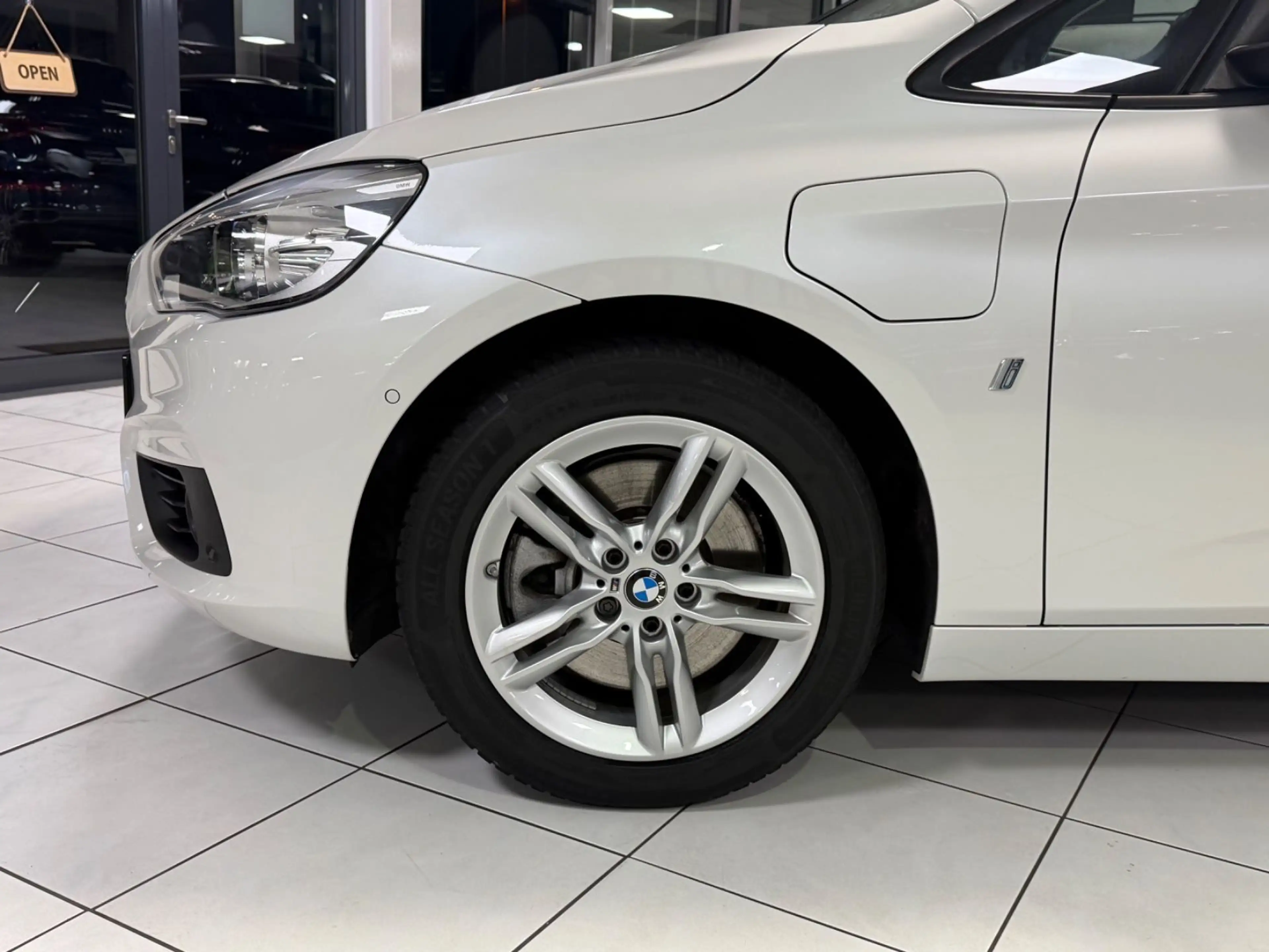 BMW 225 225xe iPerformance 94,4% LED Navi PDC SHZ Traum — photo 9