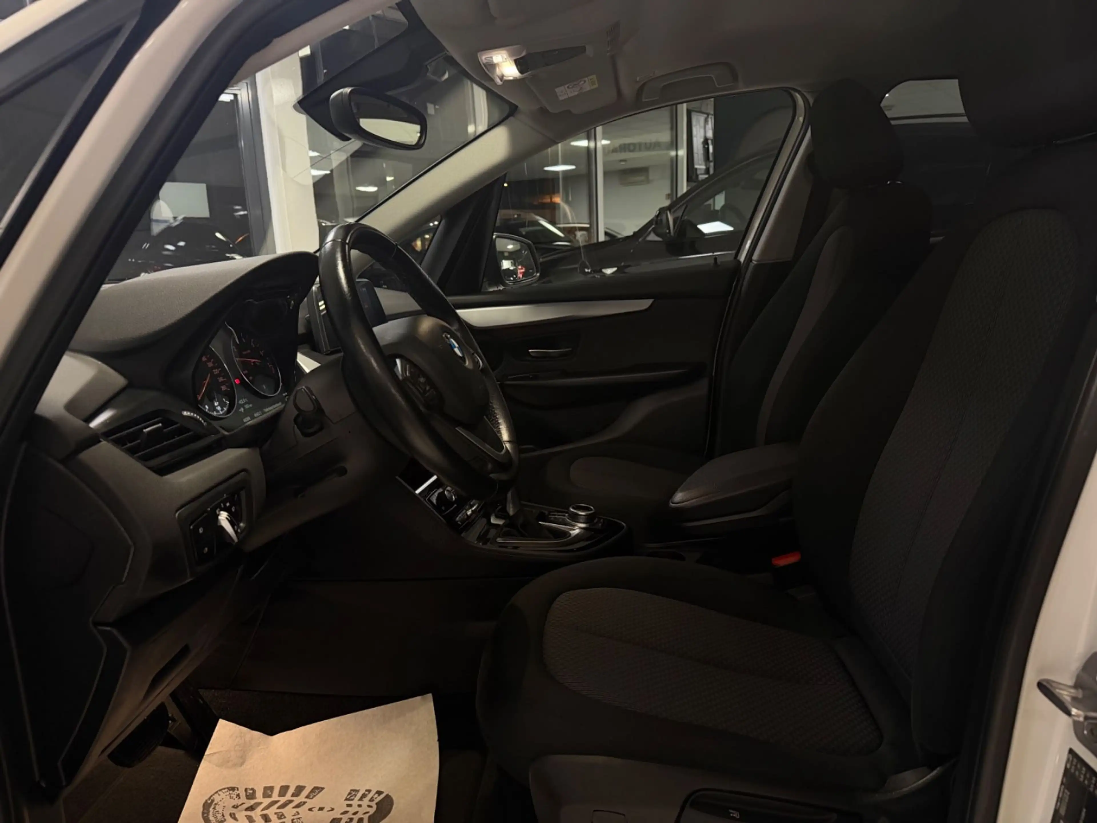 BMW 225 225xe iPerformance 94,4% LED Navi PDC SHZ Traum — photo 23