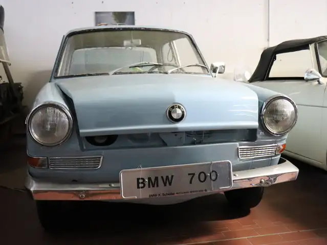 BMW 700 Limousine