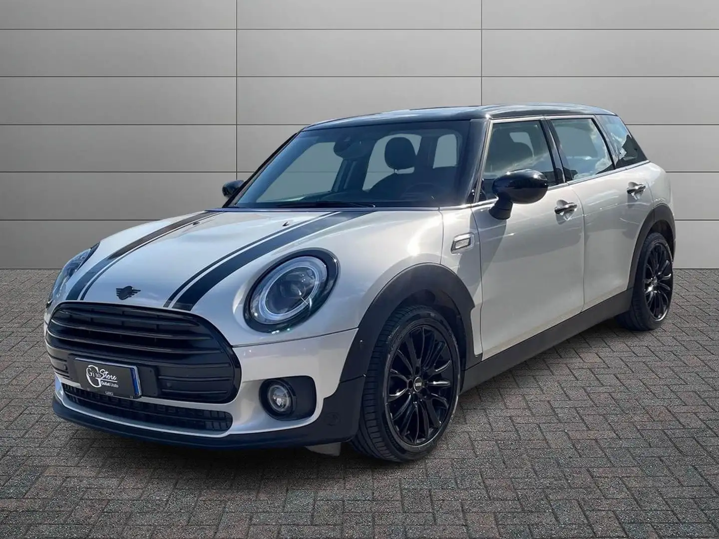 MINI Cooper D Clubman Clubman 2.0 Cooper D Classic auto Beige - 1