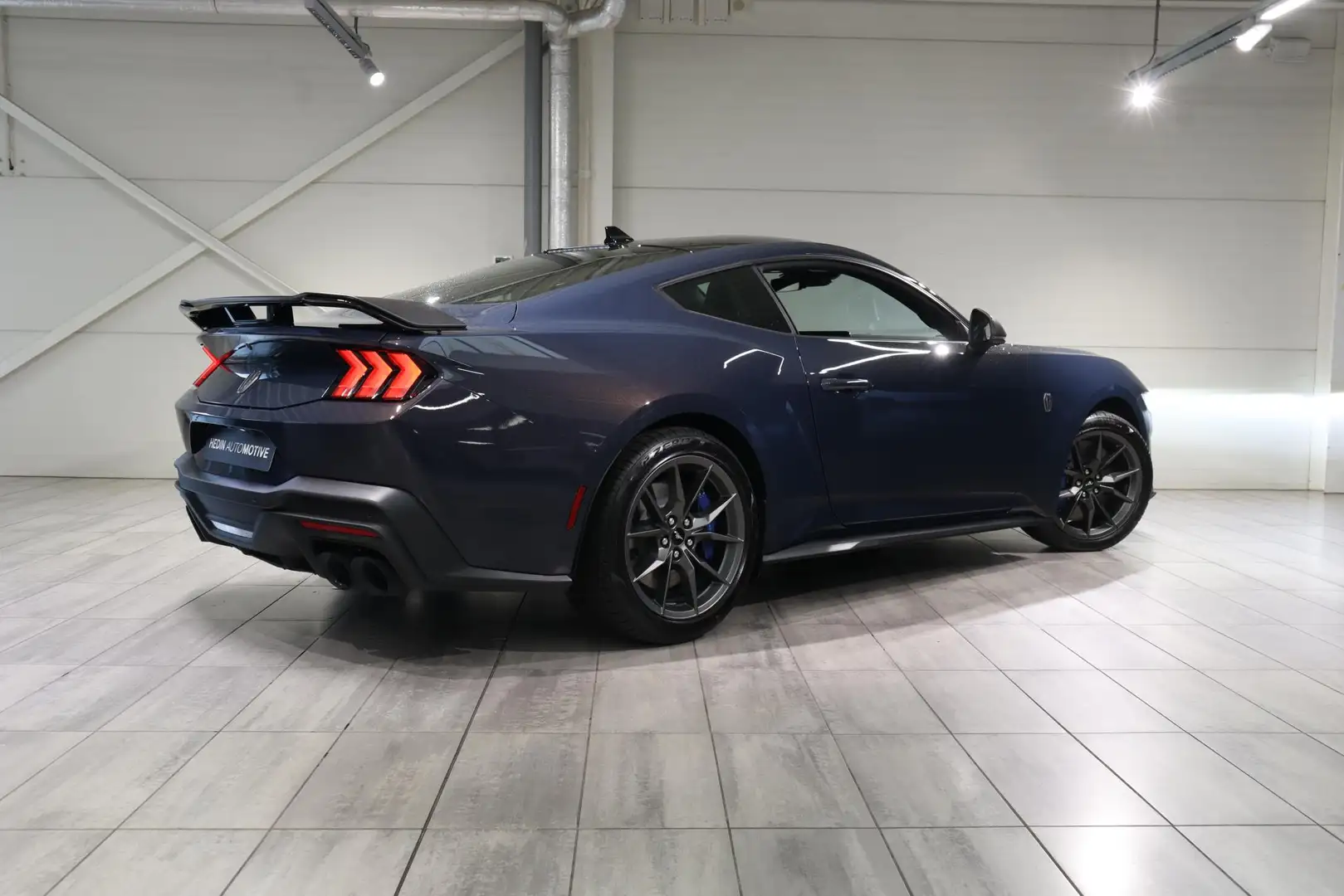 Ford Mustang Fastback 5.0 V8 453pk Dark Horse Automaat | NU NIE Blauw - 2