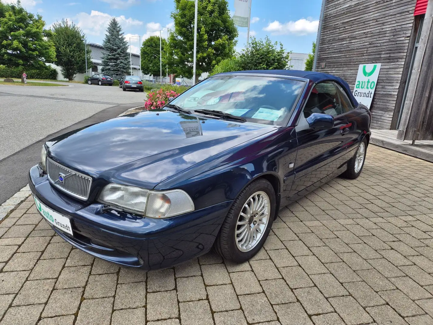 Volvo C70 C 70 Cabrio 2.4 T Comfort 1. Hand Niebieski - 1