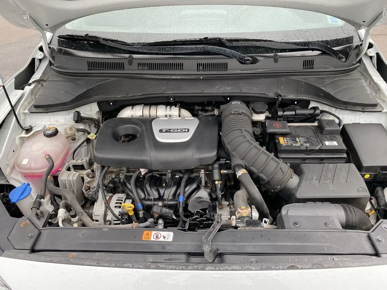 Hyundai KONA снимка Hyundai KONA