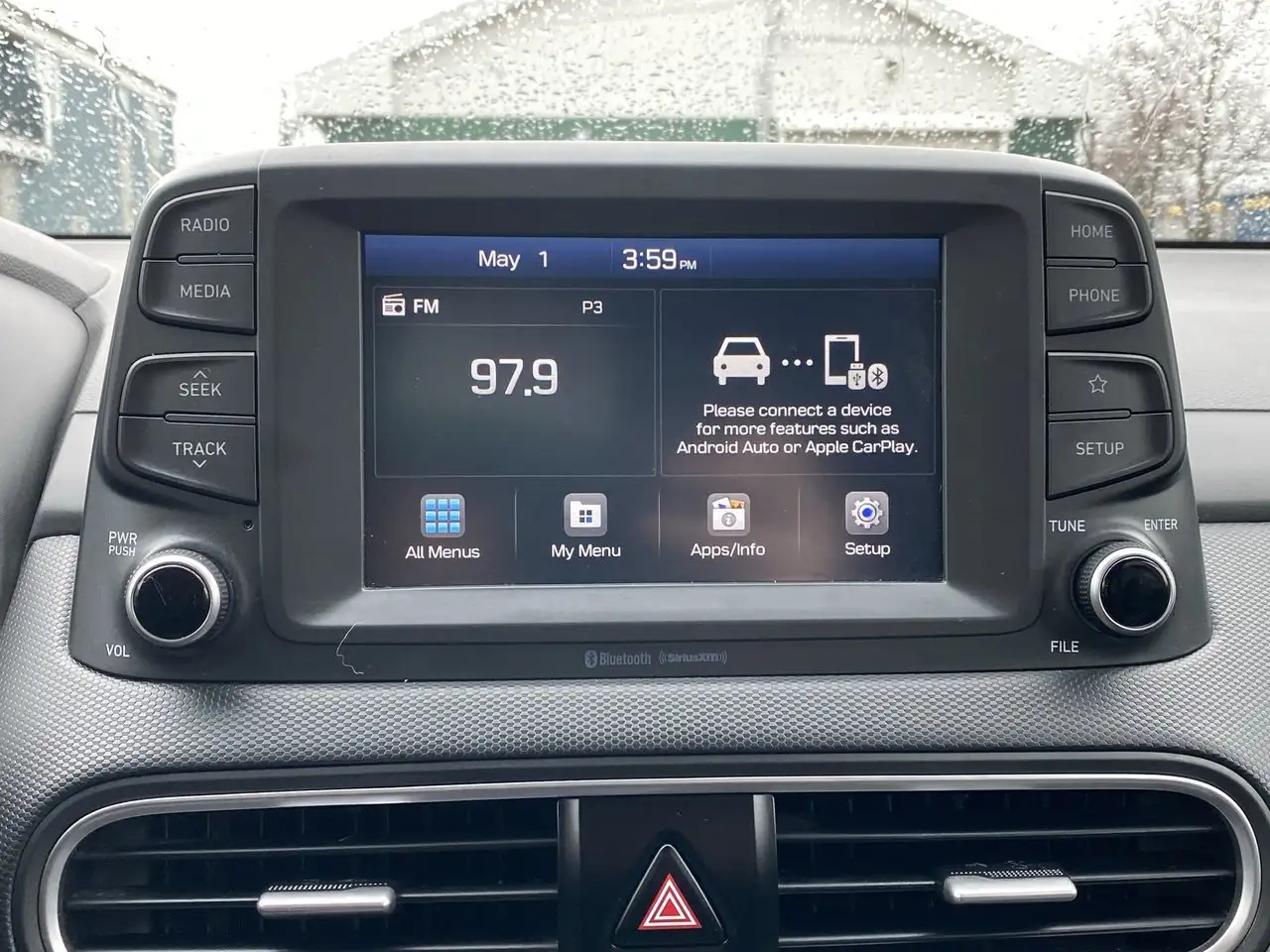 Hyundai KONA снимка Hyundai KONA