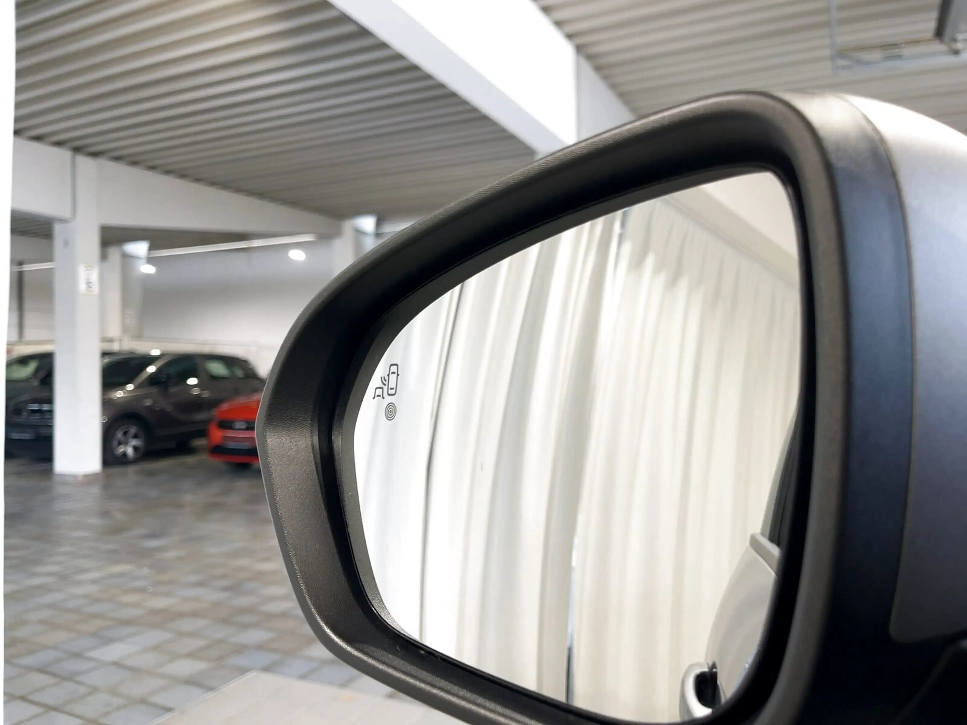 Dacia Duster 1.0 Top Ausstattung+Günstiger Unterhalt — photo 10