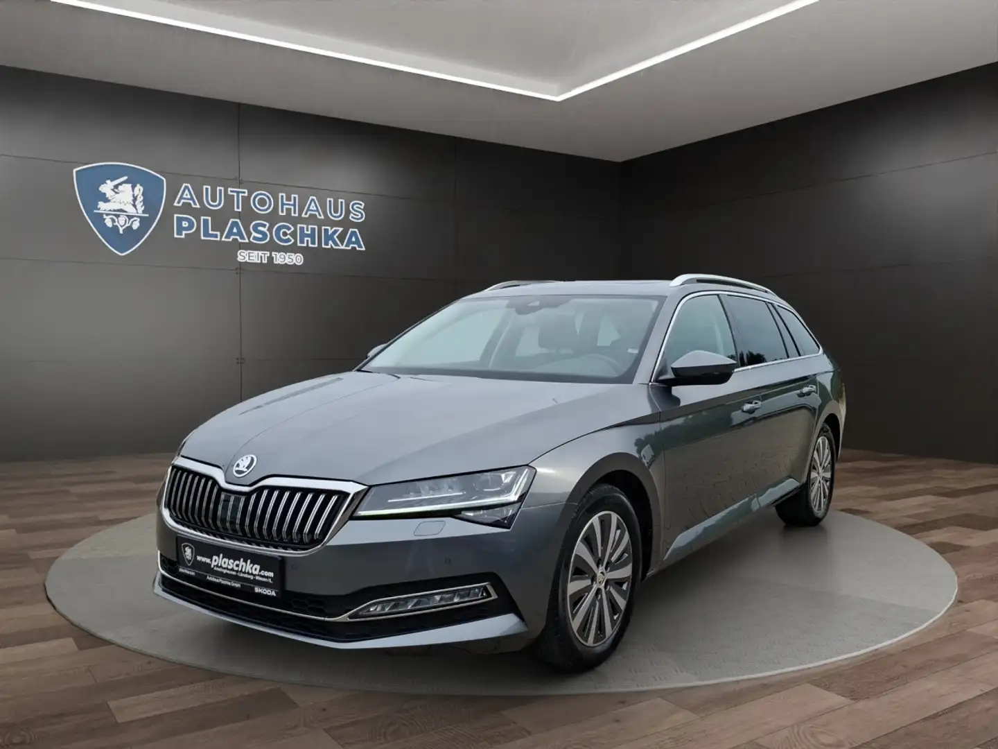 Skoda Superb C. 2.0 TDI DSG Premium Edition NAVI+PDC Klima Gris - 1
