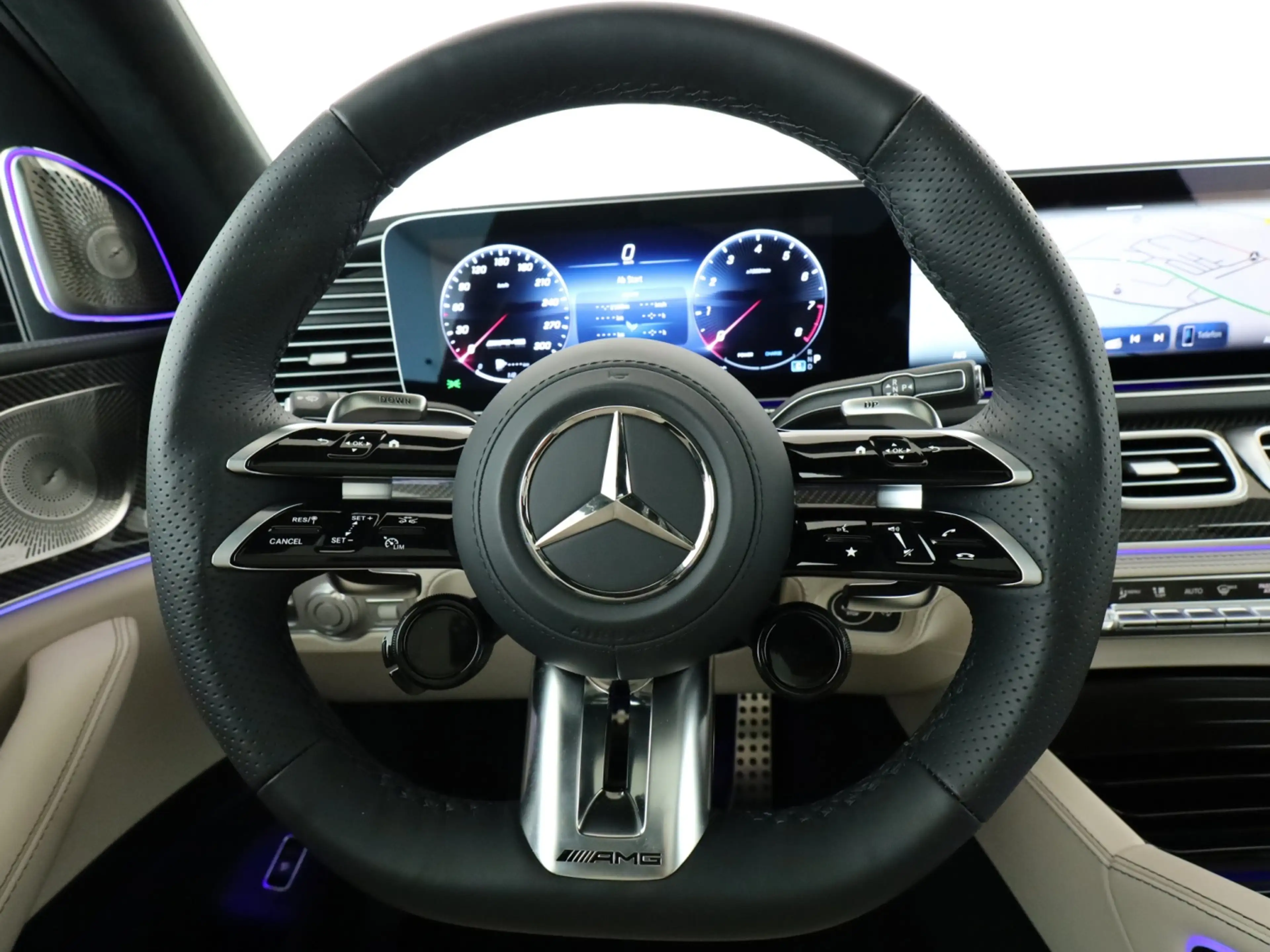Mercedes-Benz GLS 63 AMG AMG GLS 63 4MATIC+ 2xKlima 360 4xSHZ ACC AHK AUT — photo 11