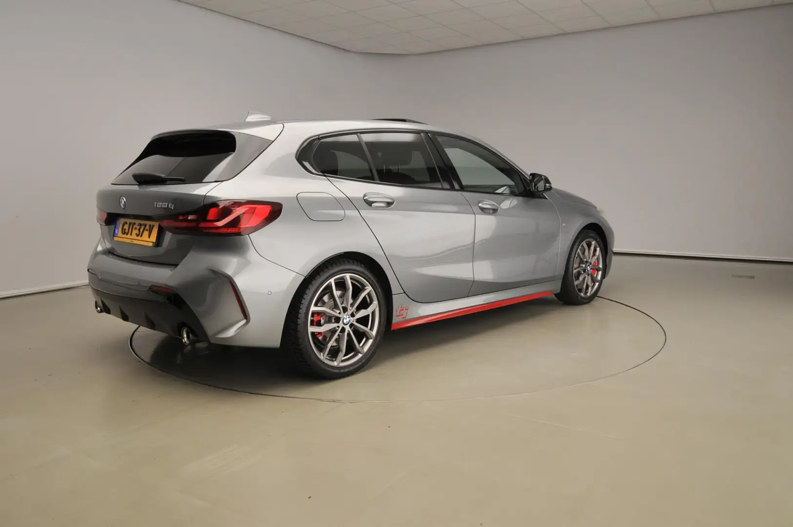 BMW 128 1 Serie 5-deurs 128ti | M-Sportpakket | LED | Lede Gri - 2