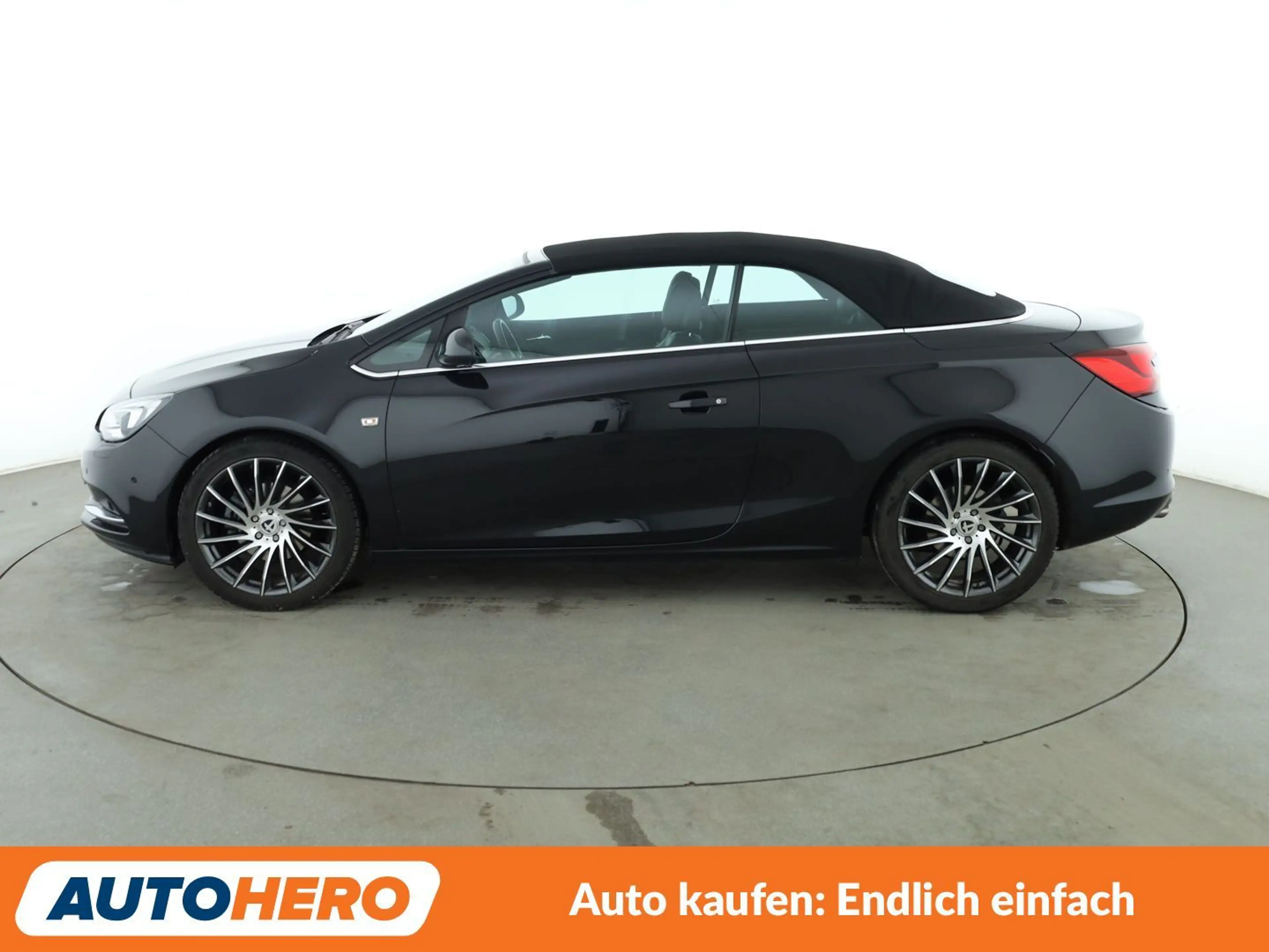 Opel Cascada 1.6 SIDI Turbo Innovation Aut.*XENON*CAM*TEMPO*SHZ — photo 3