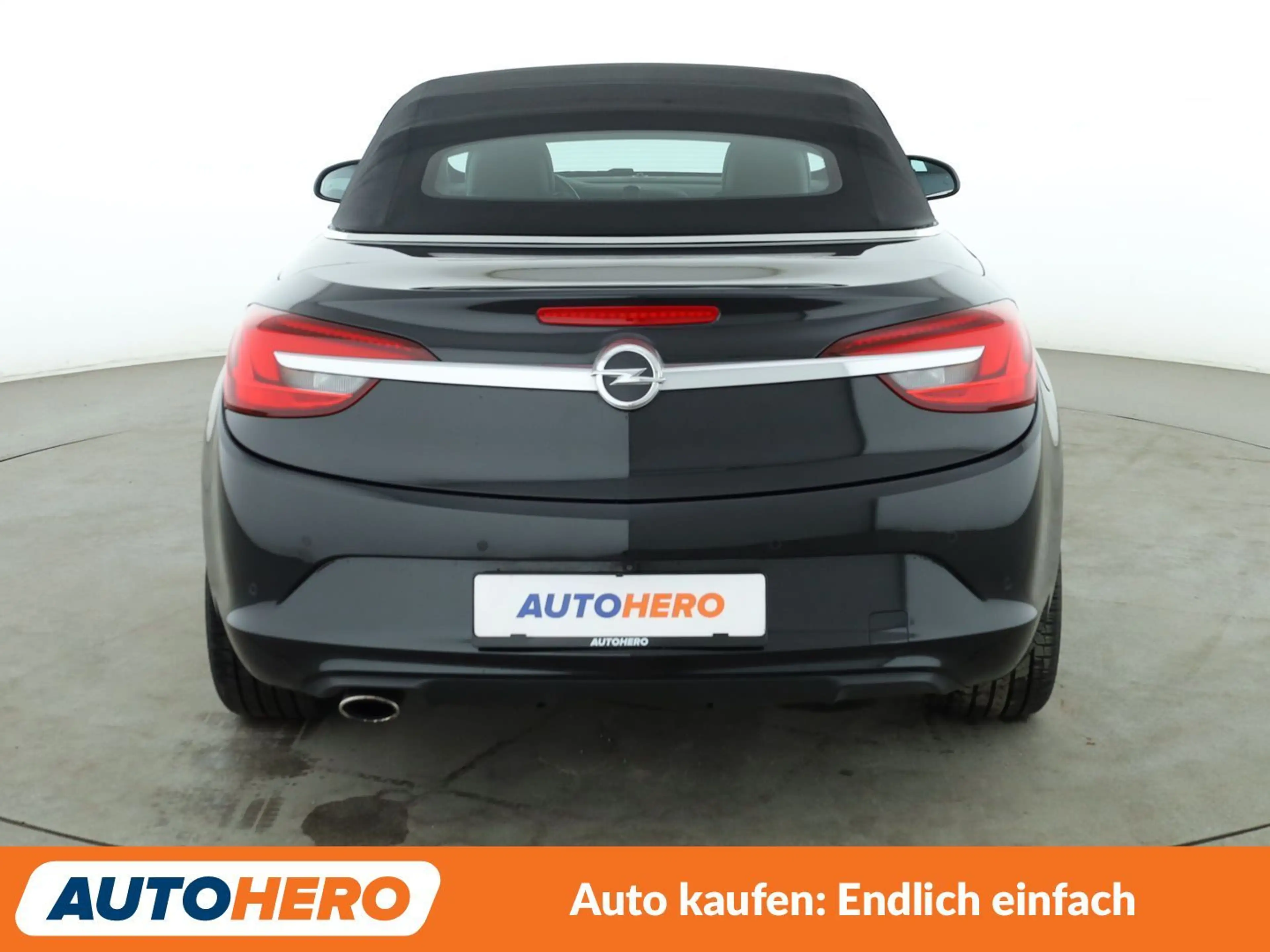 Opel Cascada 1.6 SIDI Turbo Innovation Aut.*XENON*CAM*TEMPO*SHZ — photo 5