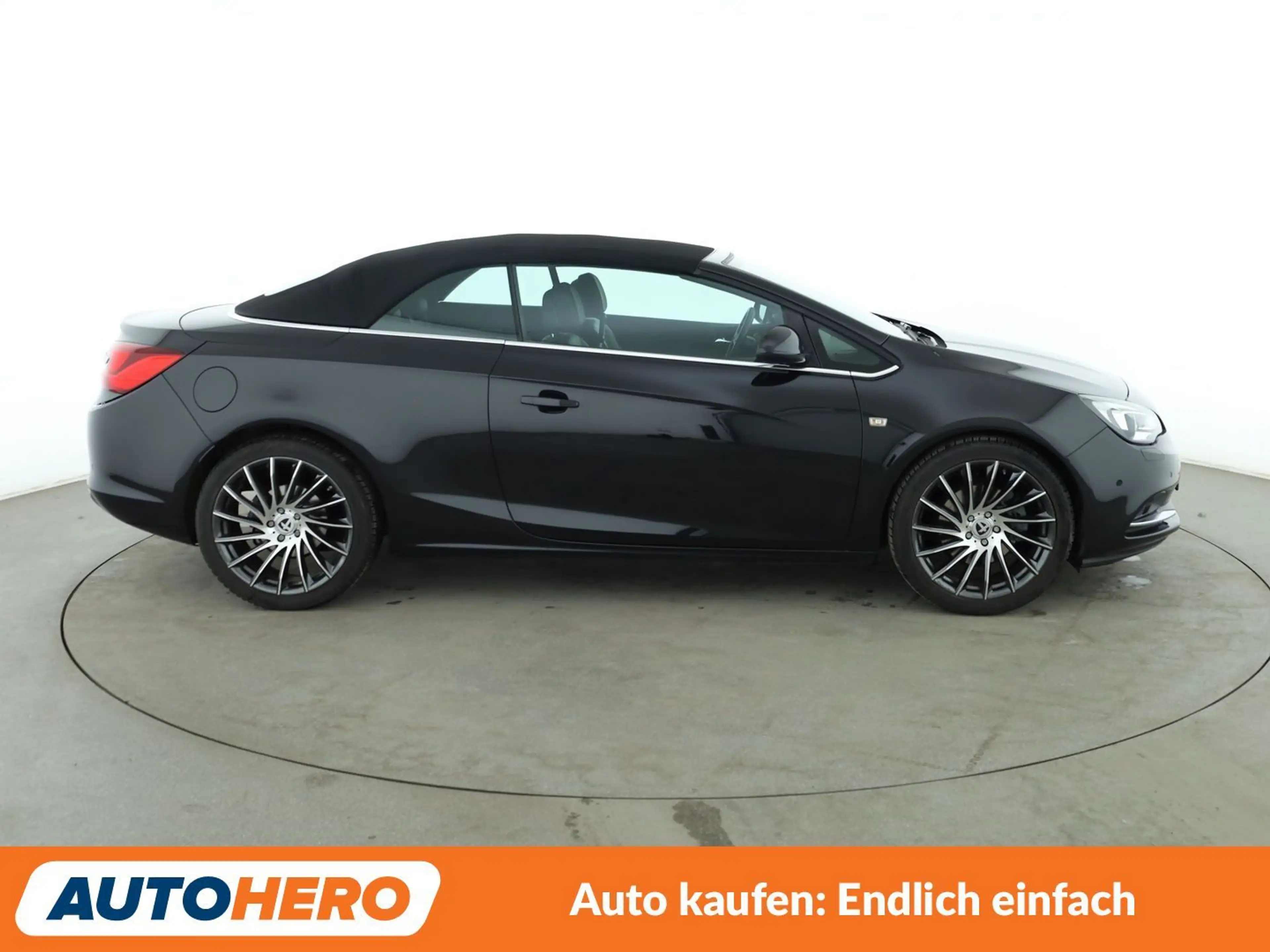 Opel Cascada 1.6 SIDI Turbo Innovation Aut.*XENON*CAM*TEMPO*SHZ — photo 7