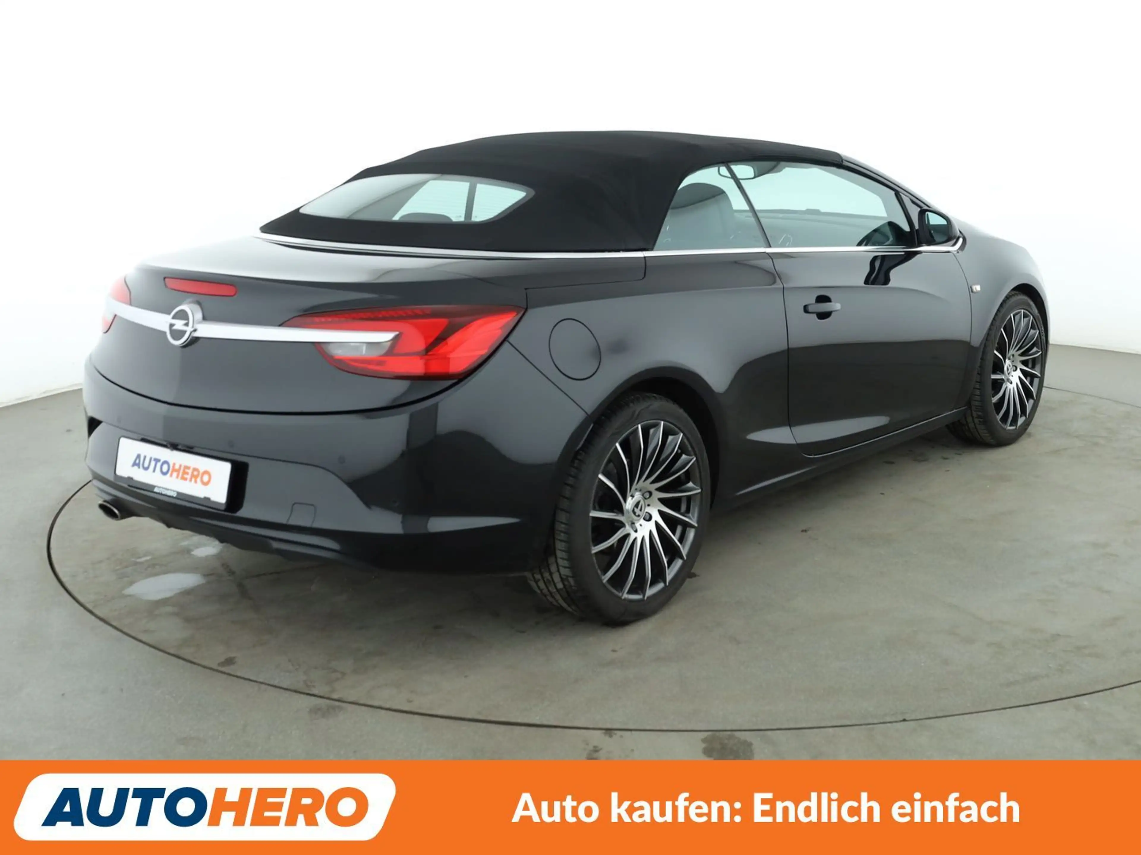Opel Cascada 1.6 SIDI Turbo Innovation Aut.*XENON*CAM*TEMPO*SHZ — photo 6