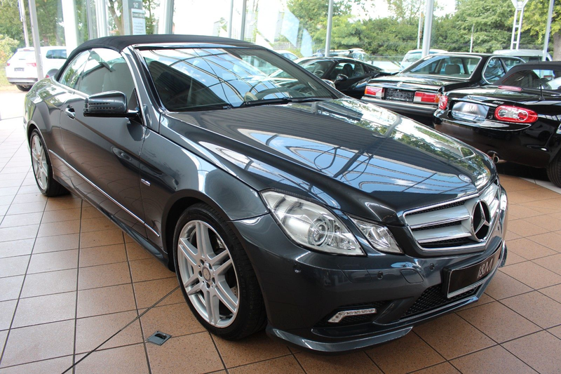 Mercedes-Benz E 200 Cabrio  CGI BlueEfficiency+AMG Line+SHZ+PDC — photo 8